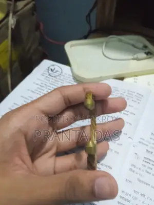 অষ্টধাতু ব্রেসলেট
