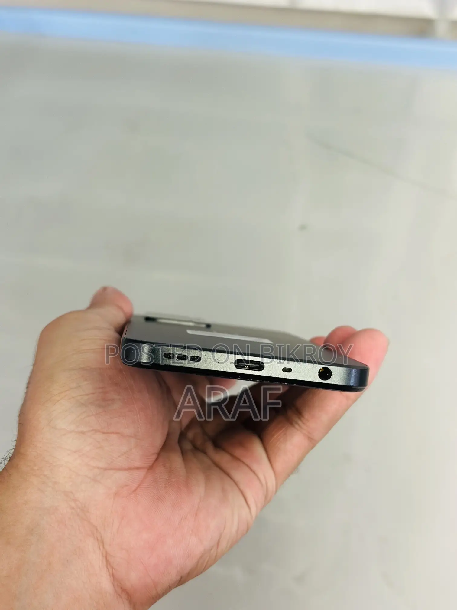 New OnePlus Nord 64 GB Black