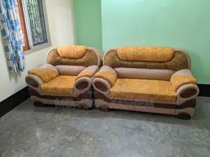৬ মাসের ব্যবহৃত সোফা সেট (১+২ সিট) কাভারসহ - নতুনের মতো, রাজশাহী