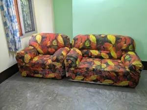 ৬ মাসের ব্যবহৃত সোফা সেট (১+২ সিট) কাভারসহ - নতুনের মতো, রাজশাহী