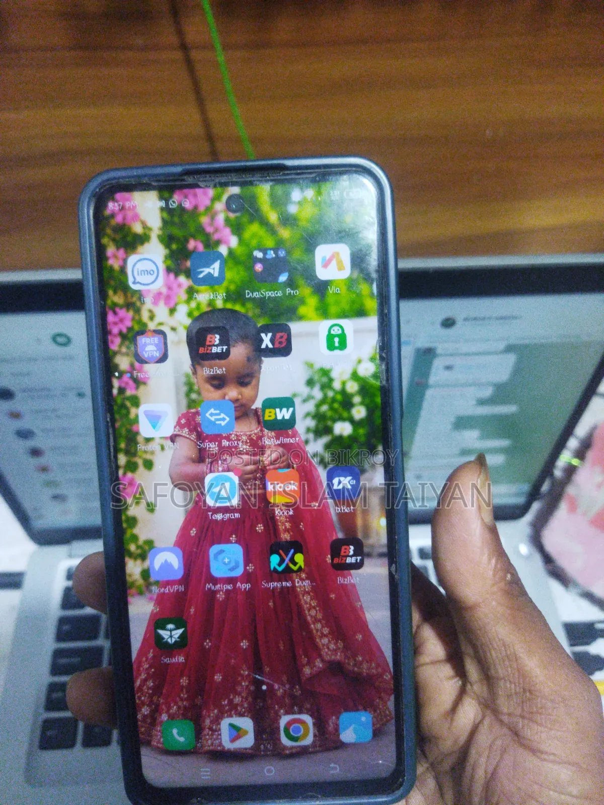 টেকনো স্পার্ক ১০ প্রো ১২৮ জিবি ব্ল্যাক
