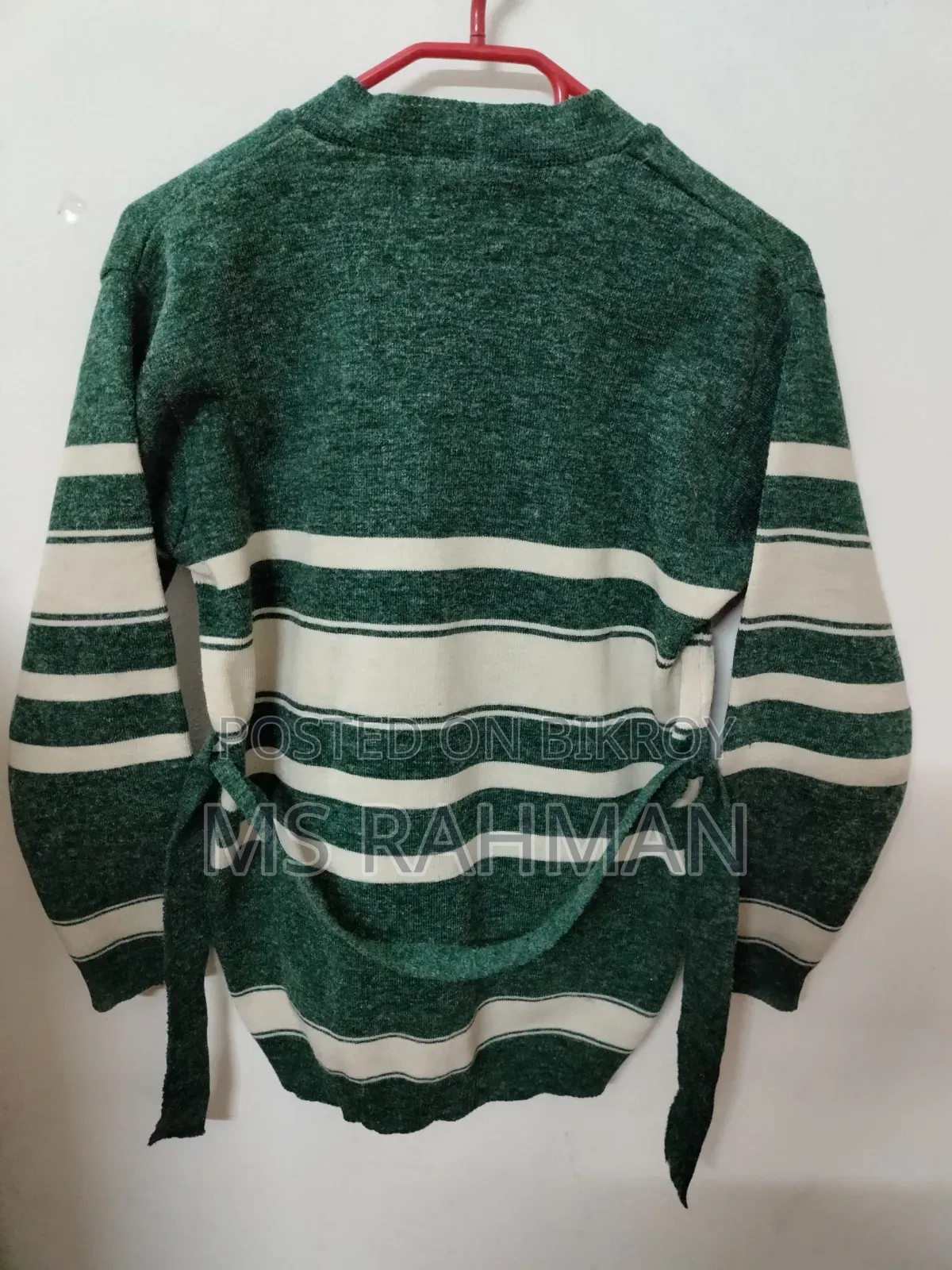Exclusive Designed & Color Kashmiri Woolen Cardigan.