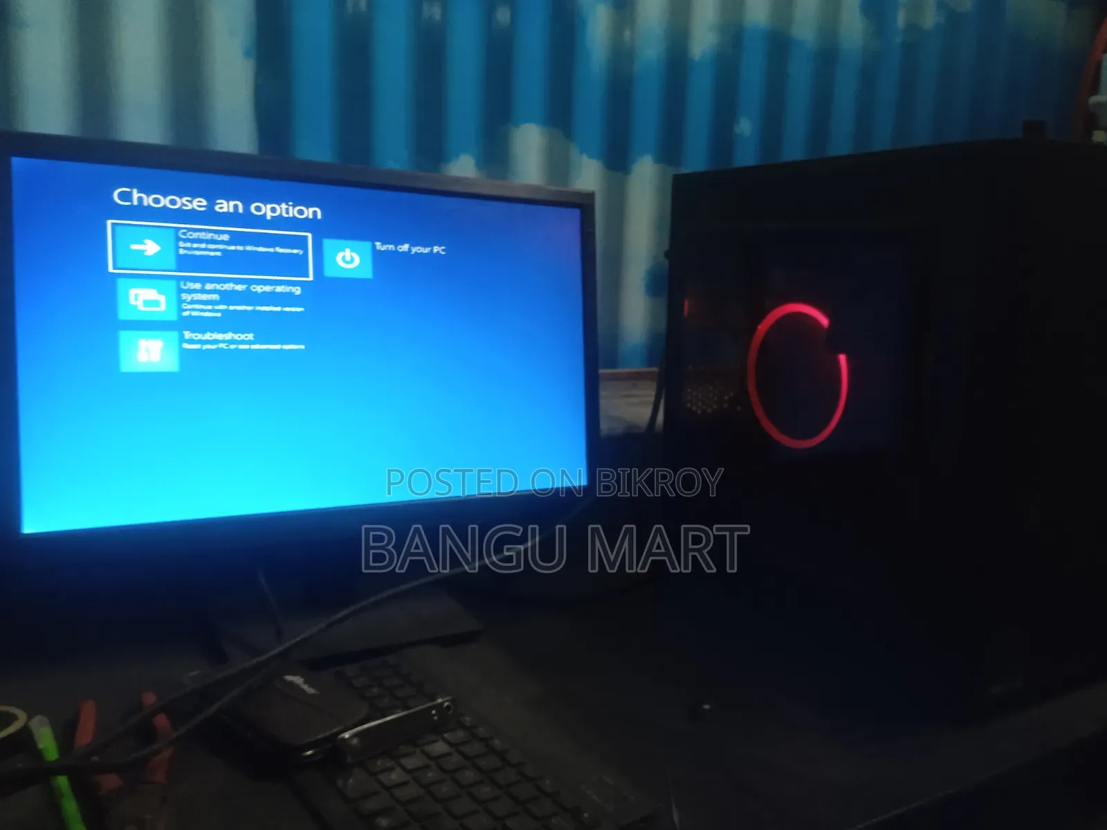 Desktop Computer 8GB Intel Core i3 HDD+SSD 1.5T