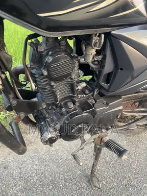 Suzuki Hayate 2018 Gray