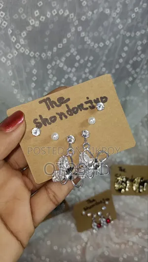 Earrings Set