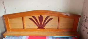 আসসালামু আলাইকুম ওরাহমাতুল্লাহ ব্যবহৃত ফ্যামিলি খাট বিক্রি করা হবে।