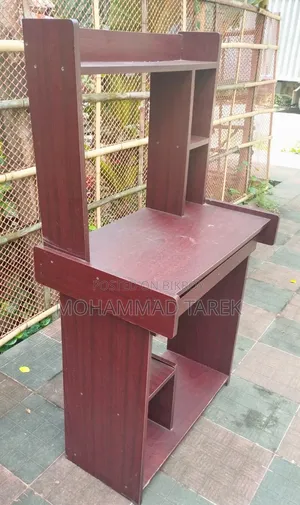 কম্পিউটার টেবিল ডেস্কটপ টেবিল