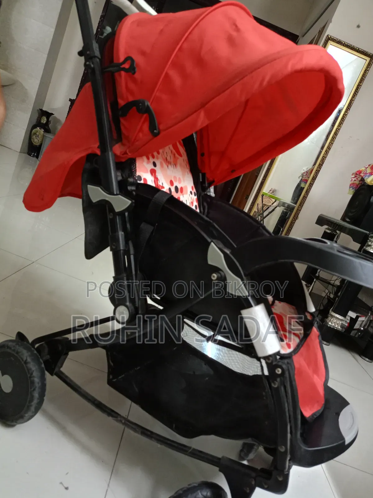 A Baby Trolly Will Be Sold