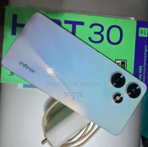 ইনফিনিক্স হট ৩০ ১২৮ জিবি সাদা