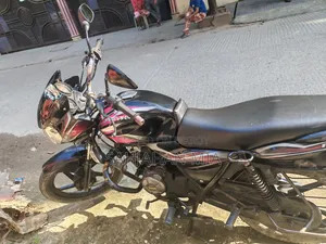 Bajaj Discover 100 2017 Black