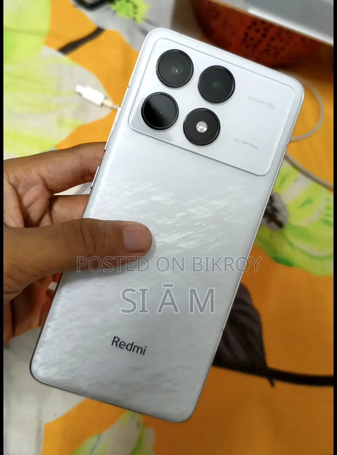 নতুন শাওমি রেডমি কে৭০ প্রো ২৫৬ জিবি হোয়াইট