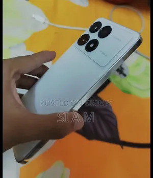 নতুন শাওমি রেডমি কে৭০ প্রো ২৫৬ জিবি হোয়াইট