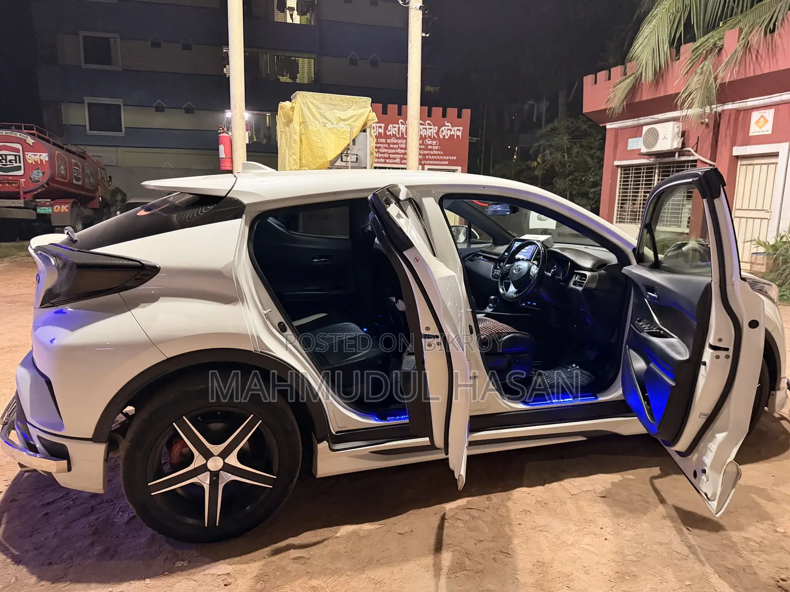 Toyota C-HR 2017 Pearl