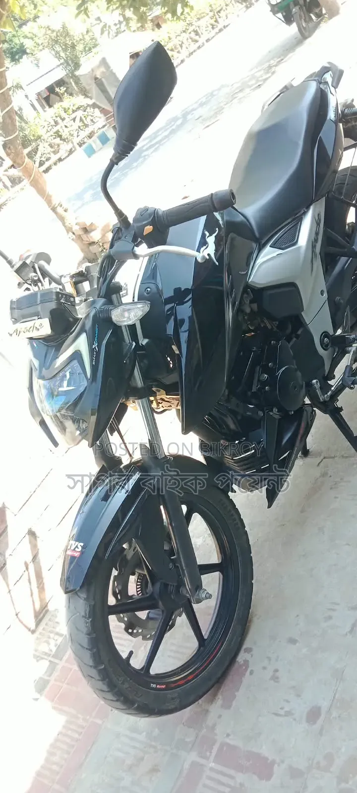 TVS Apache RTR 160 4V 2022 Black