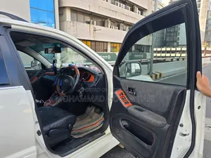 Toyota Kluger 2004 Pearl