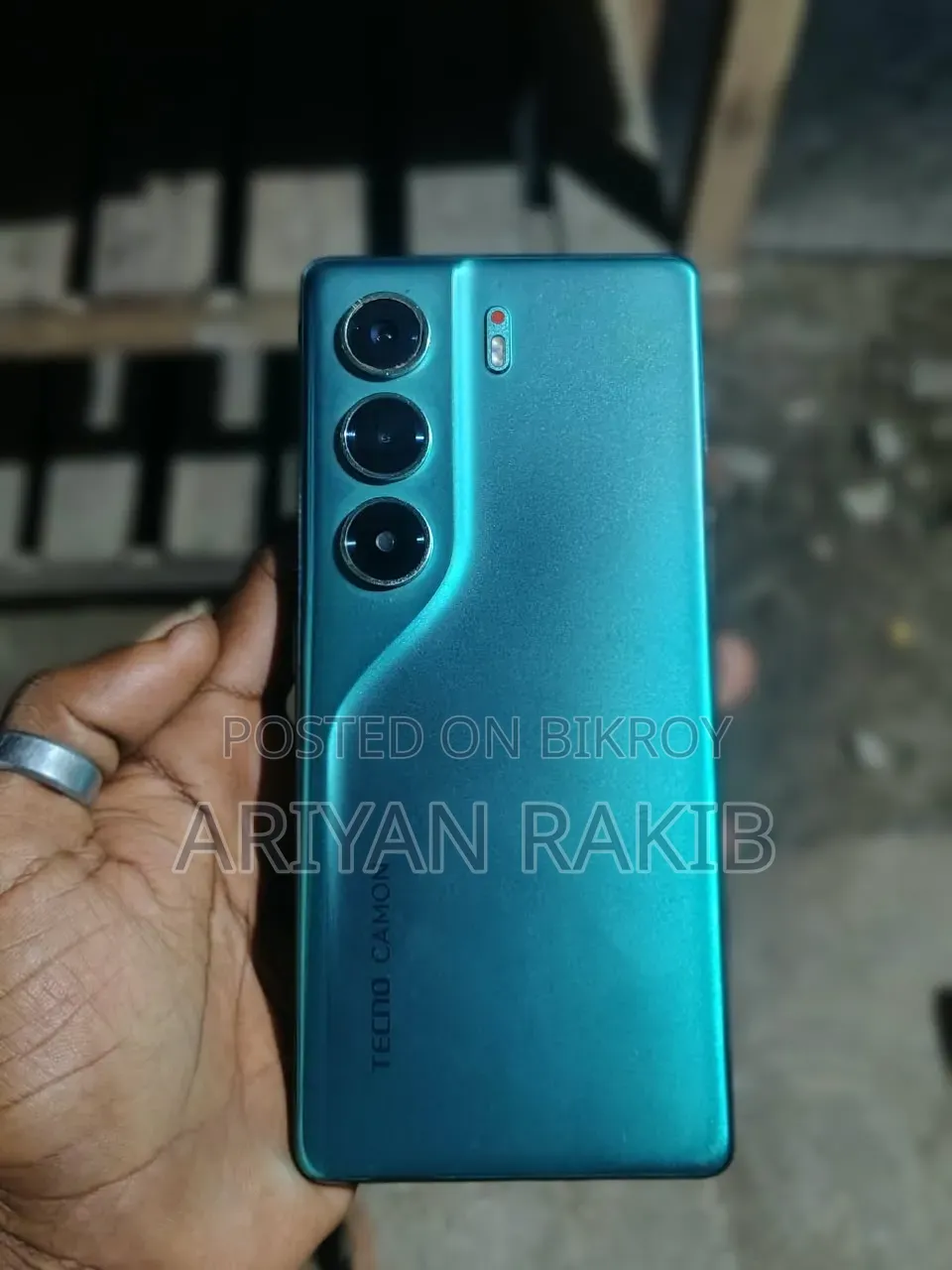 Tecno Camon 40 128 GB Blue