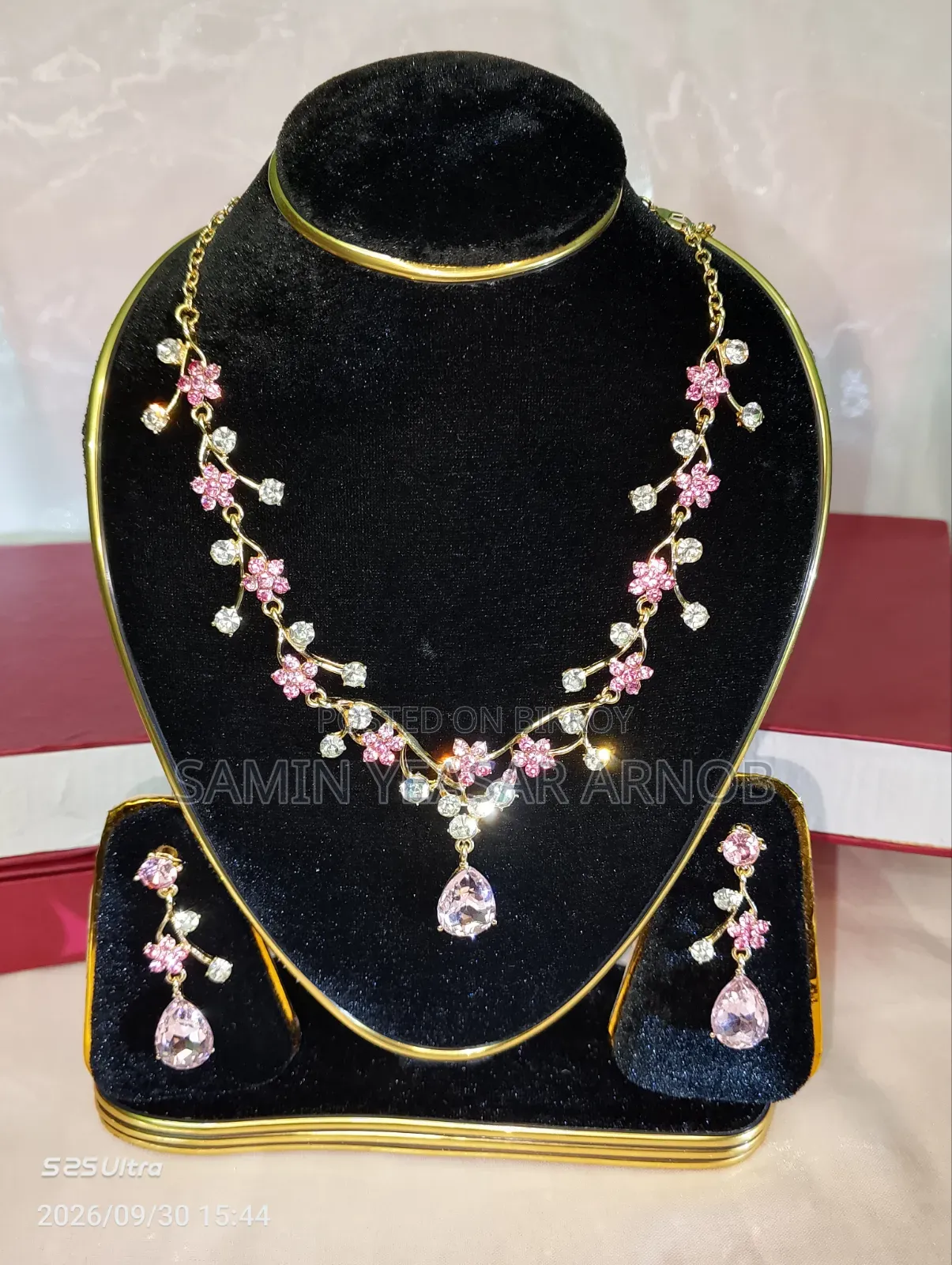 Luxury Diamond Cut Necklace Set
