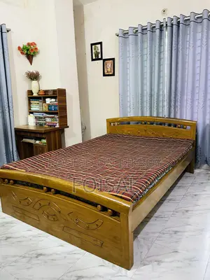 সেগুন কাঠের খাট (৫’x৭’), ম‍্যাট্রেস এবং তোষক সহ