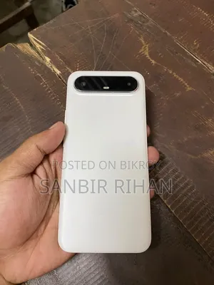 টেকনো পোভা স্লিম ৫জি ২৫৬ জিবি হোয়াইট