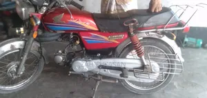 হোন্ডা ২০০৮ লাল