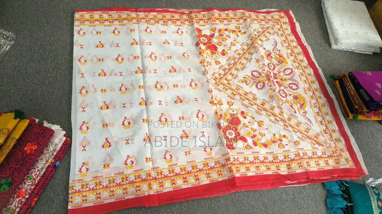 পূজা শাড়ি।