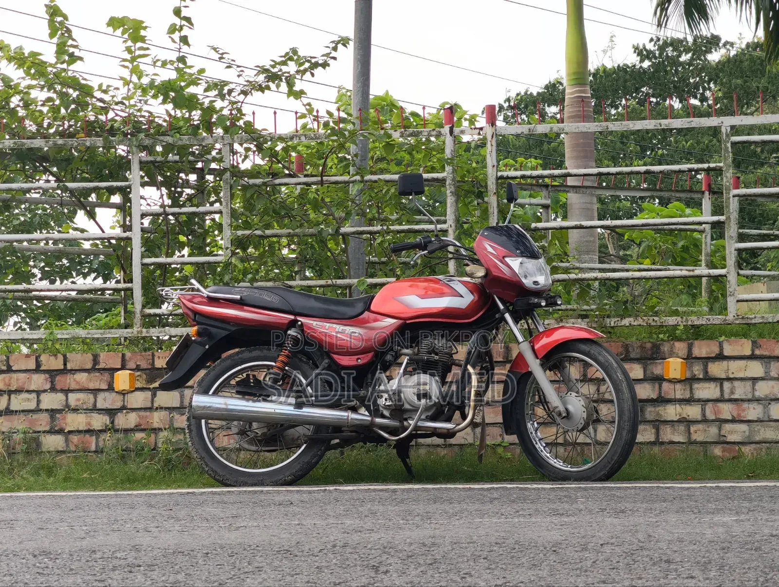 Bajaj CT 100 2012 Red
