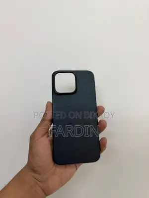 ১৫ প্রো ম্যাক্স এর জন্য পিটাকা স্টারপিক কেস