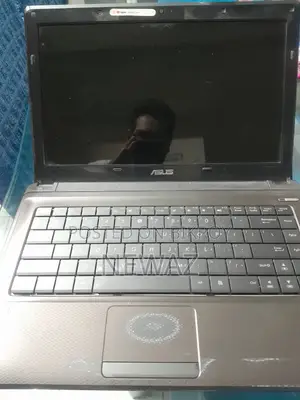 Laptop Asus K42F 4GB Intel Core i5 HDD+SSD 500GB