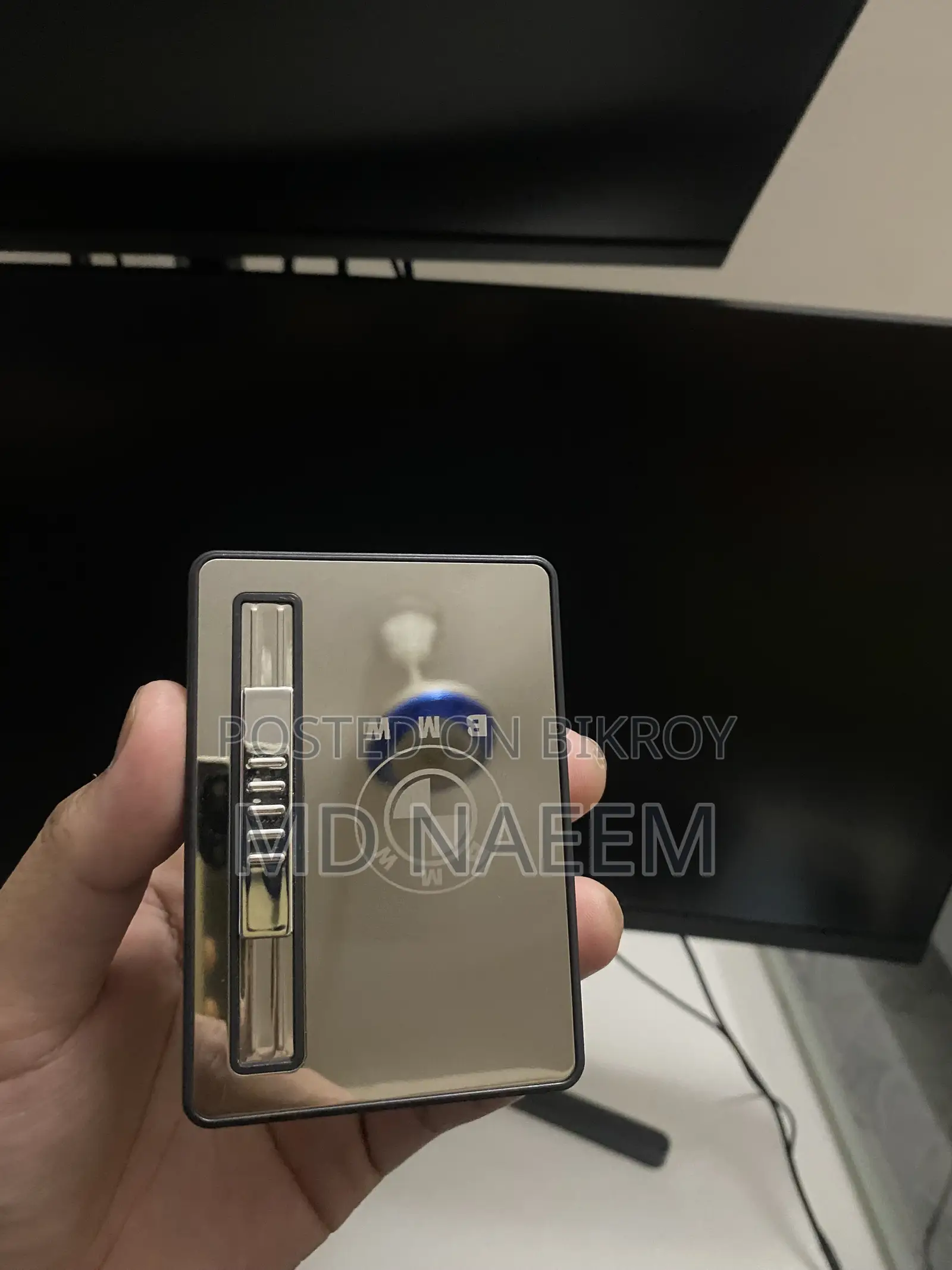 Travelers Cigarette Holder and Lighter