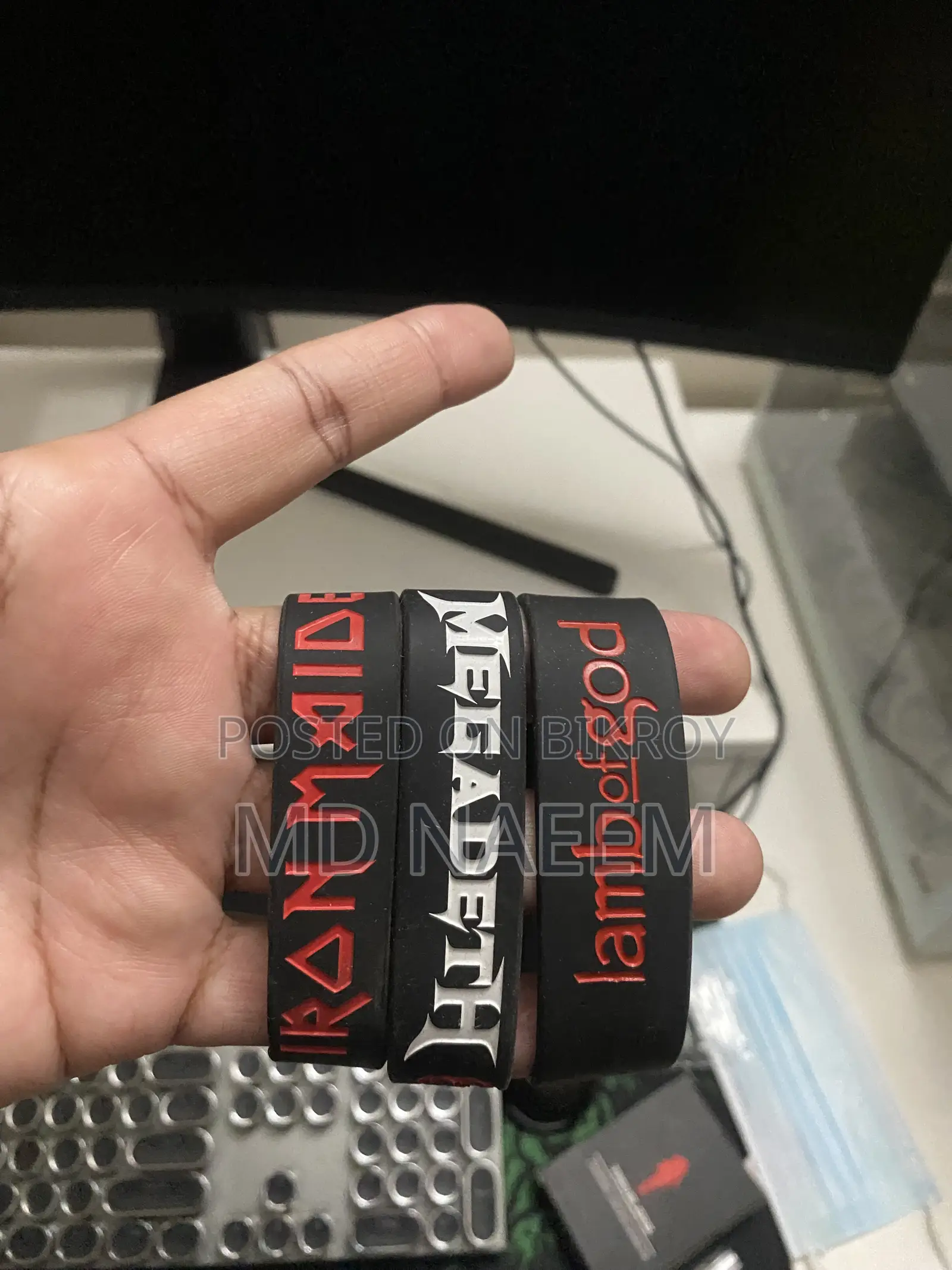 হেভি মেটাল রিস্ট ব্যান্ডস