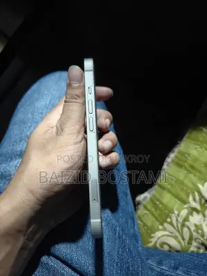 অ্যাপল আইফোন ১৩ ১২৮ জিবি হোয়াইট