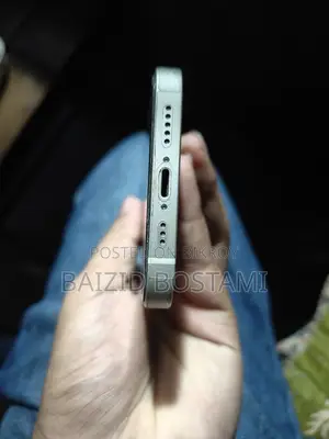অ্যাপল আইফোন ১৩ ১২৮ জিবি হোয়াইট