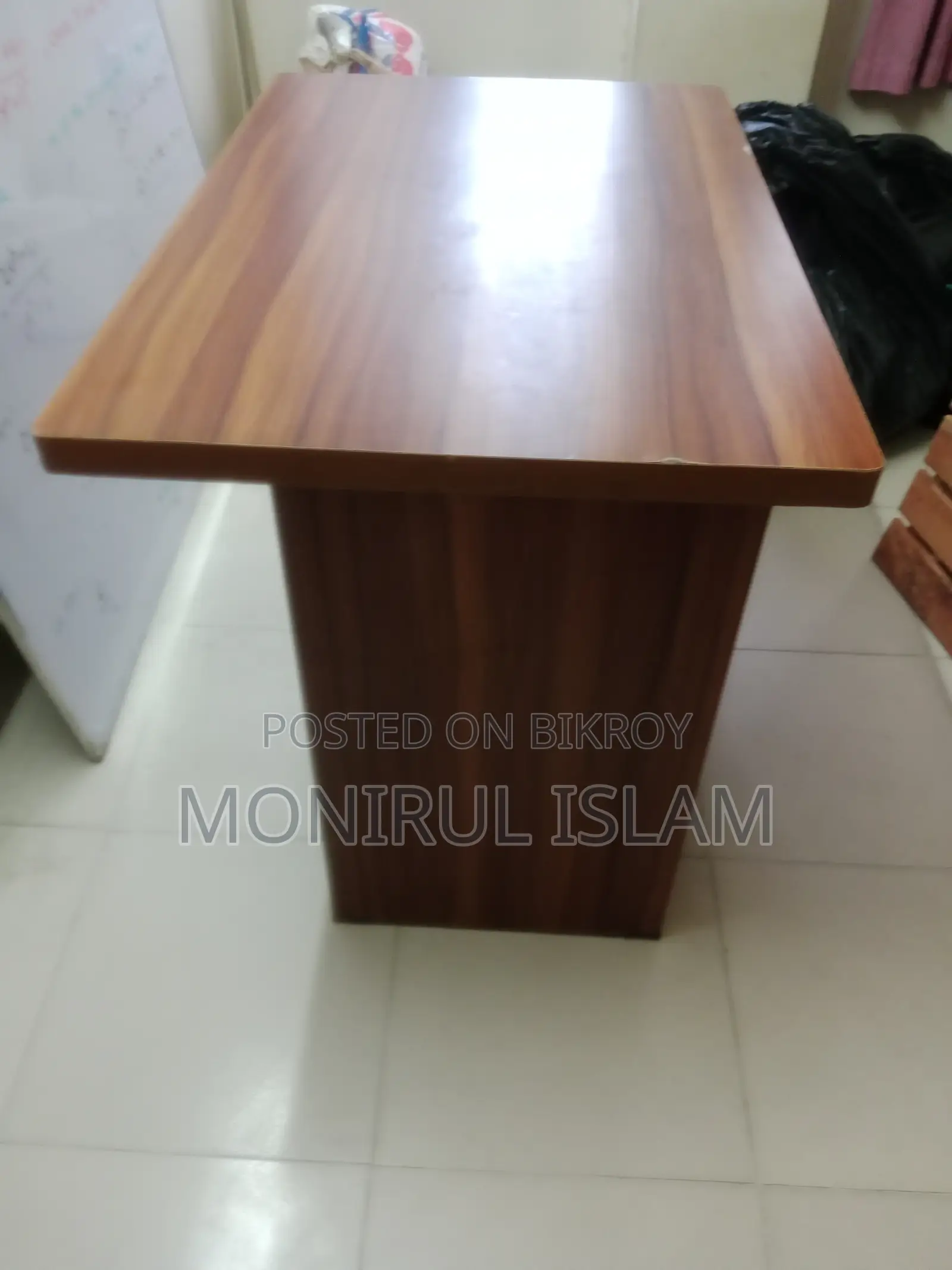 A Table & a Choki (Toshok) Are Up for Sale in South Banasree M Block.