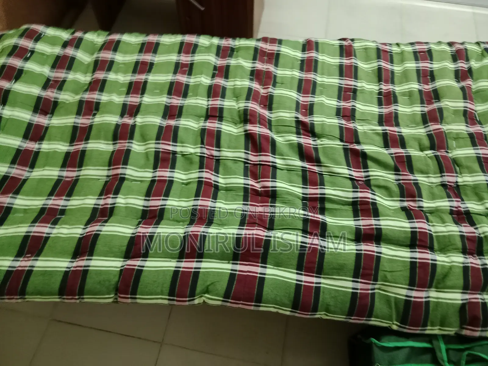 A Table & a Choki (Toshok) Are Up for Sale in South Banasree M Block.