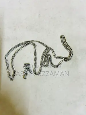 ৯২৫ রূপার চেইন