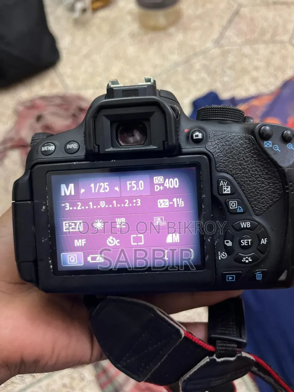 Canon 700D