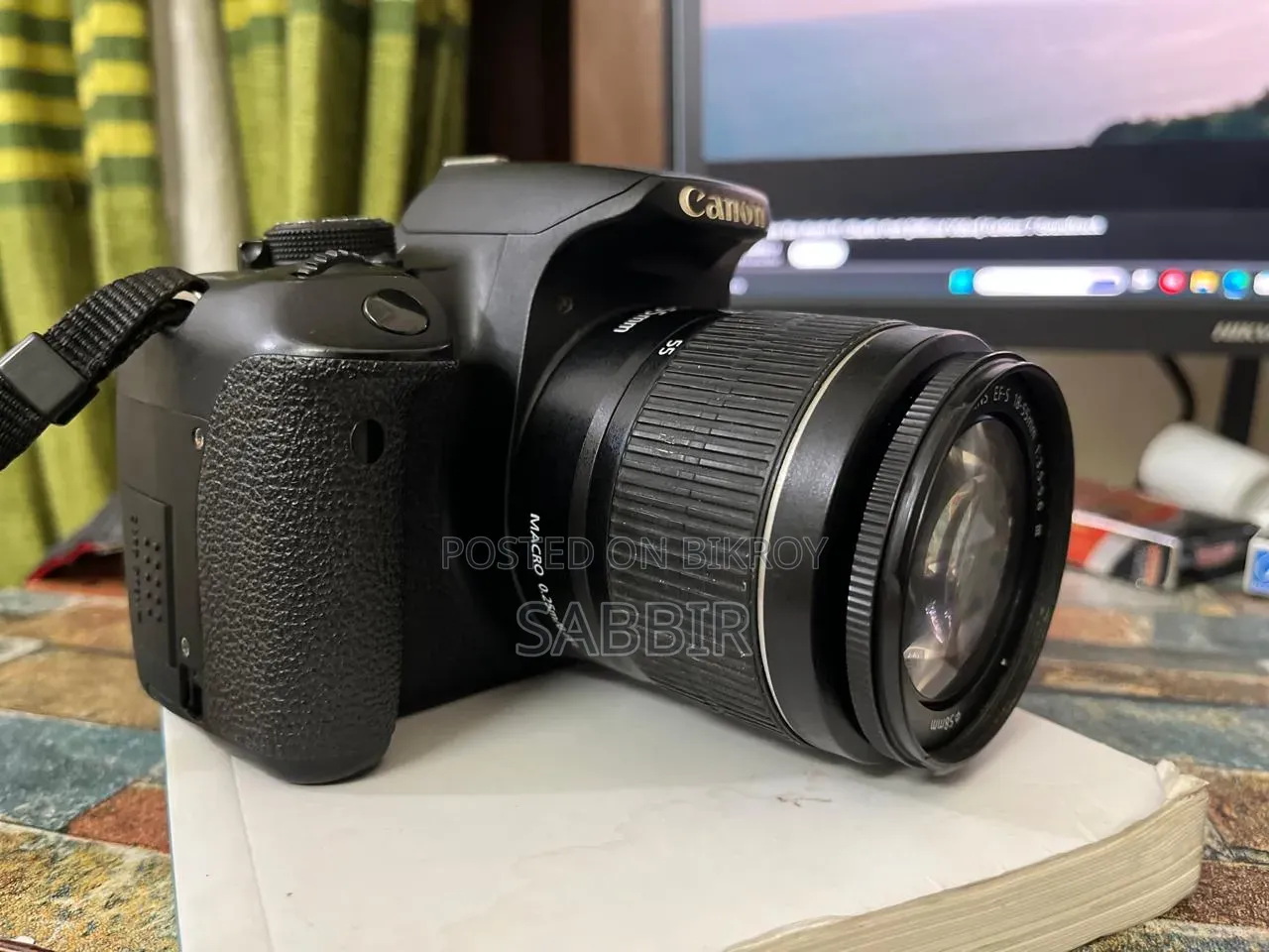 Canon 700D