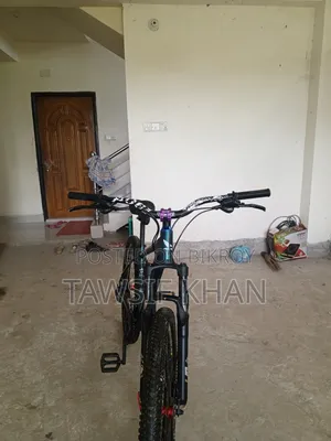 এই বাইসাইকেলটি বিক্রি করা হবে খুবই ভালো একটি সাইকেল মডিফাইড করা আছে