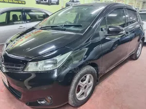 Toyota Vitz 2012 Black