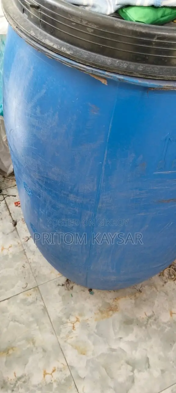 ব্যবহৃত পানির ড্রাম পানি এবং কেমিক্যালের বড় সাইজের (২০০ লিটার) ড্রাম বিক্রয়
