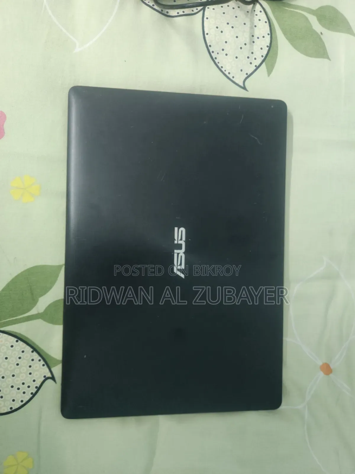 Laptop Asus 4GB HDD 60GB