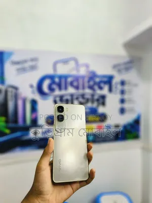 ভিভো ভি৪০ লাইট ২৫৬ জিবি সাদা