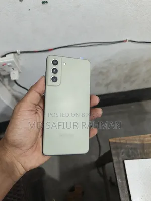 স্যামসাং গ্যালাক্সি এস২১ এফই ৫জি ১২৮ জিবি নীল