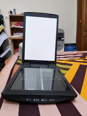 ক্যানন ক্যানোস্ক্যান LiDE ১২০