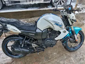 Yamaha FZ 2012 White