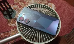 টেকনো ক্যামন ২০ ২৫৬ জিবি গ্রে