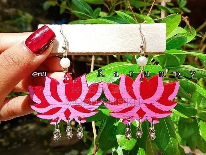 কি নিবেন বলেন সেল দেই