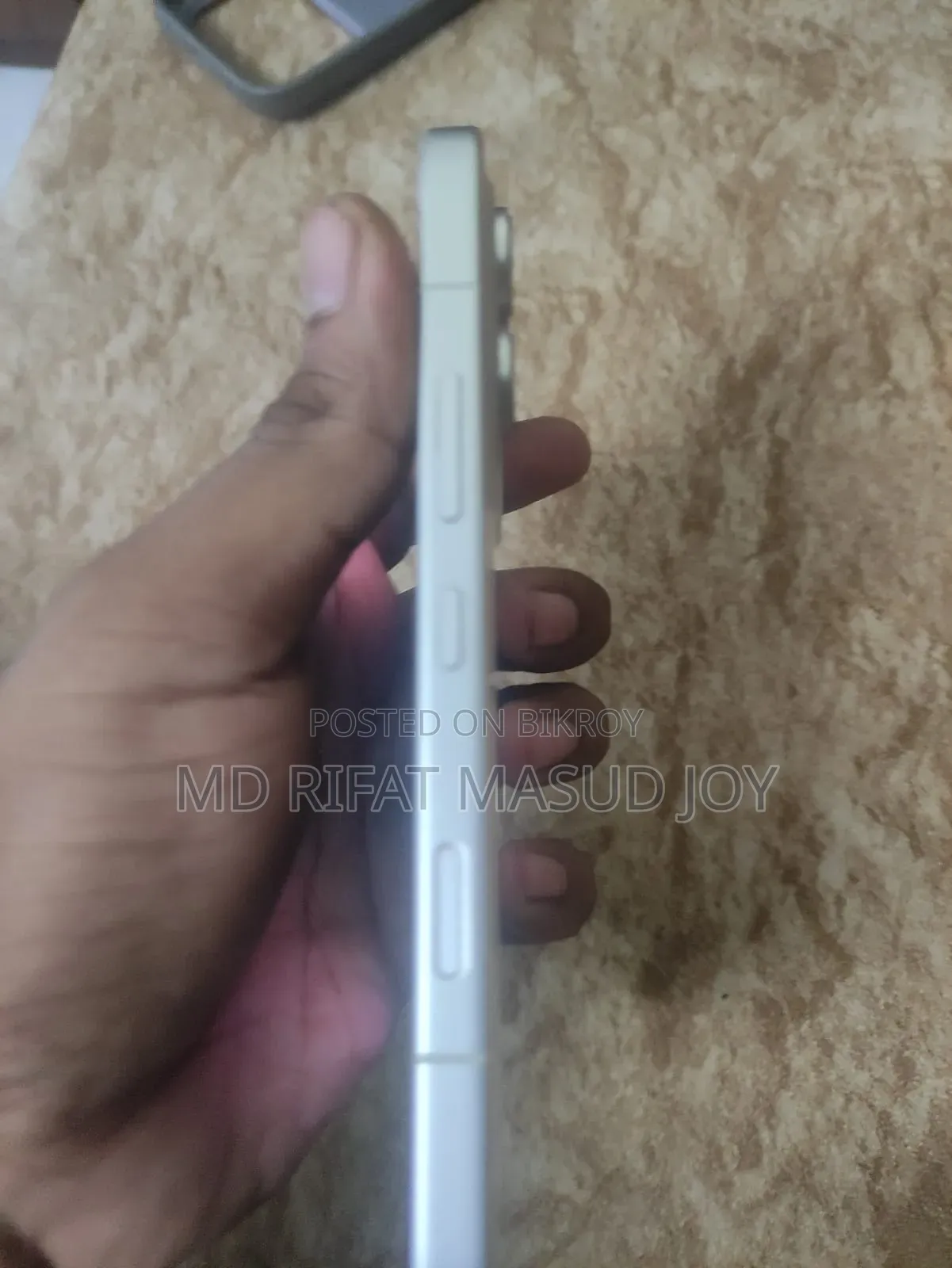 অনার ৬০০ ২৫৬ জিবি সাদা