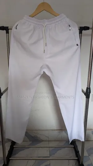 Polyester-Cotton Blend Sunnati Loose Black Pajama