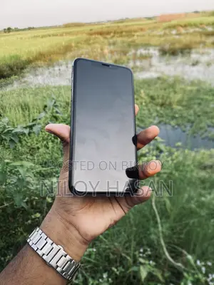 Apple iPhone 11 Pro Max 64 GB Black